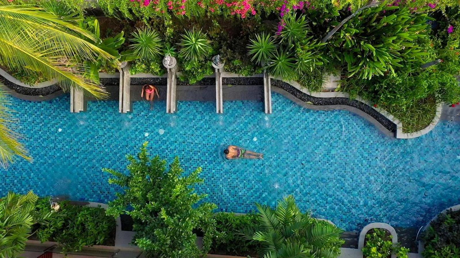 Bali Dynasty Resort Kuta  Exterior photo